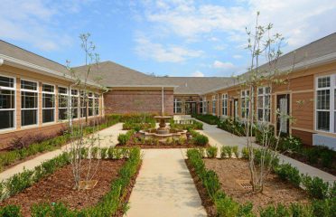 The Web House Retirement Center of McMinnville Inc. in McMinnville, TN